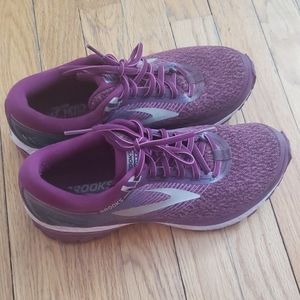 Brooks Ghost 10 Running shoes